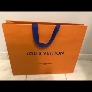 Louis Vuitton extra large shopping bag 19X15X5